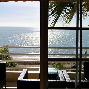 Apartamento Frente Al Mar,primera Linea, Rincón de la Victoria